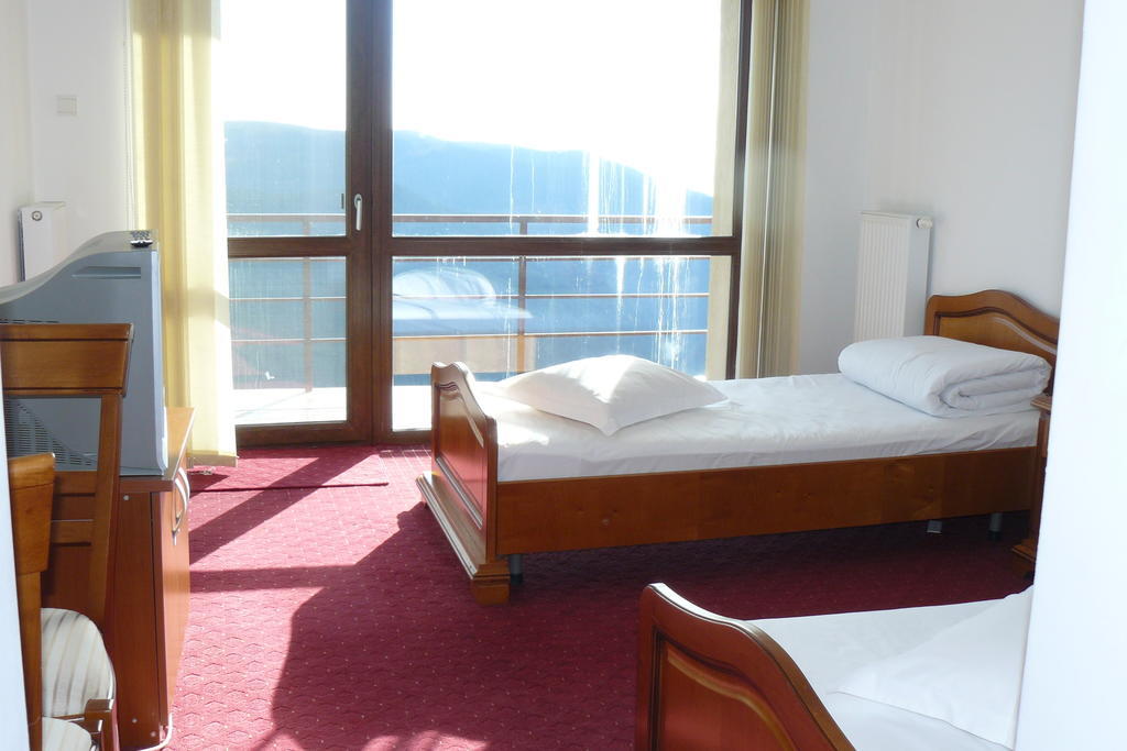 Hotel Cabana Muntii Parang Ranca Exterior foto